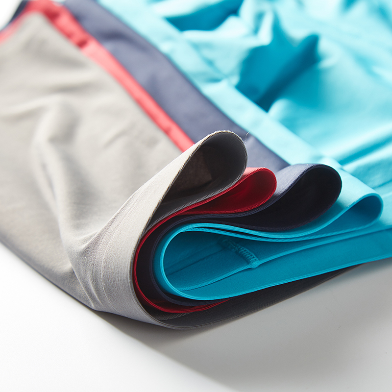 

2021 New Calcinha De Seda Gelo Masculino Pugilistas Roupa Interior Homens Do Respirvel Homem Cales Marca Boxer Cuecas Slidos NA5E