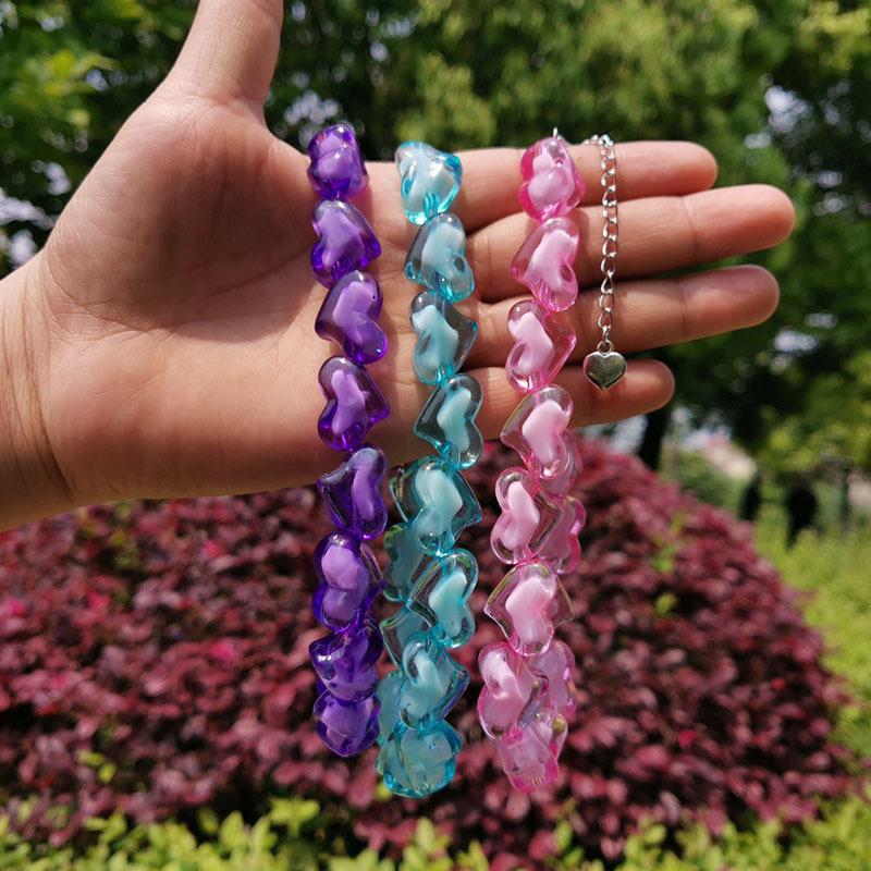 

Heart Ornaments Valentine's Day Acrylic Love Necklace Creative Accessories Chokers Necklaces