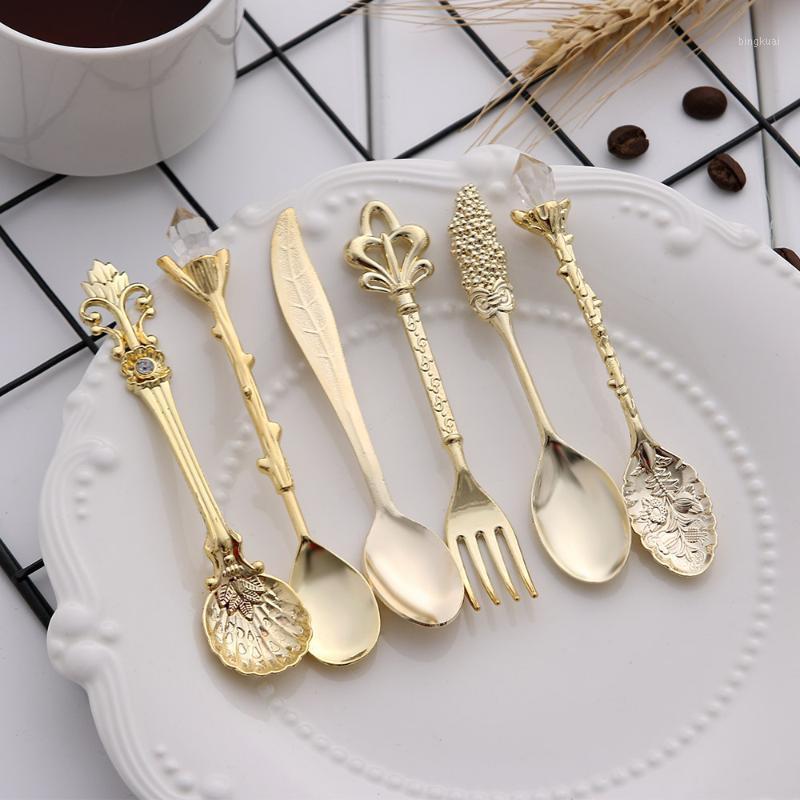 

6PCS/Set Vintage Royal Style Metal Spoons Forks DIY Carved Fork Table Spoon Antique Spoons Coffee Spoon Dessert Fork1