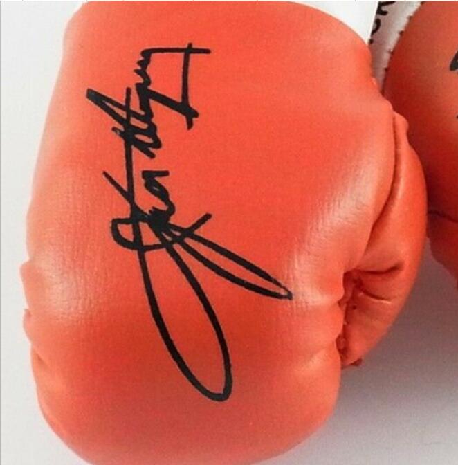 

Jack Dempsey signed AUTOGRAPHED red BOXING GLOVES, As photo