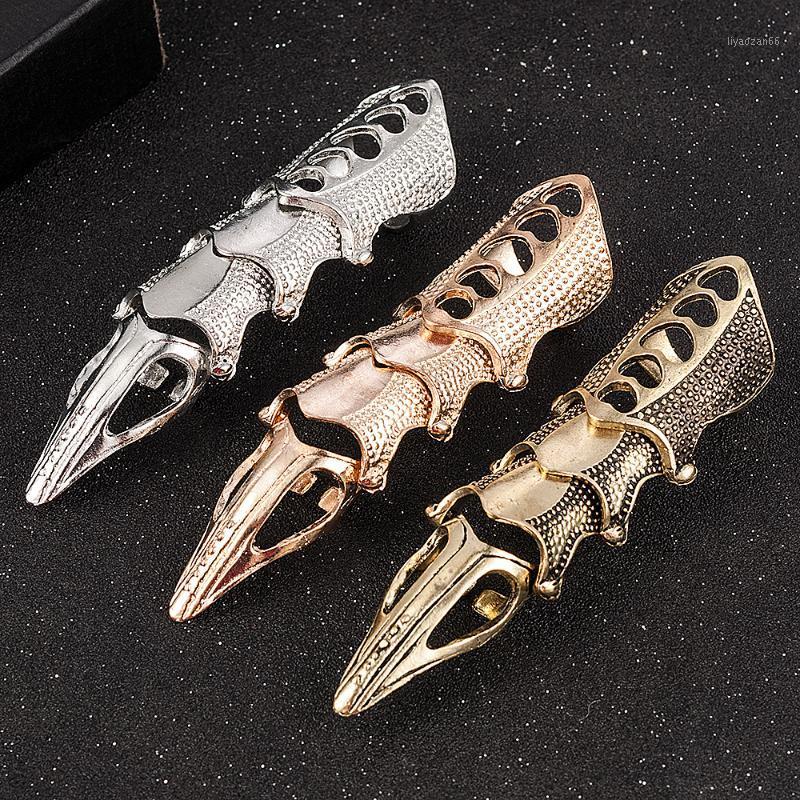 

2020 NEW Cool Boys Punk Gothic Rock Scroll Joint Armor Knuckle Metal Full Finger Ring Gold Cospaly DIY Ring Halloween Decoration1