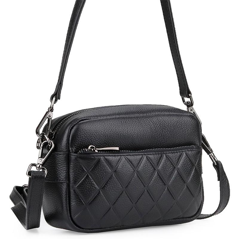 

New women's Cowhide small square bag fashion mobile phone bag shoulder, Black