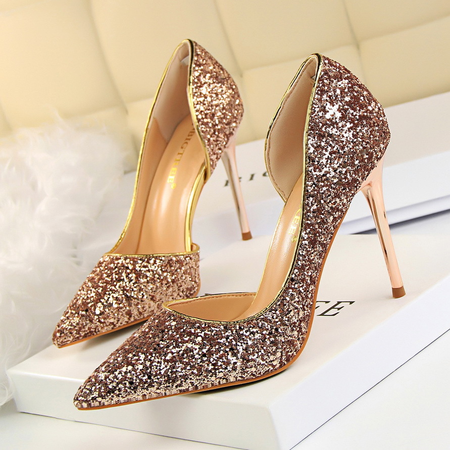 

2021 New Sexy Nightclub Women's Stilettos Pointed Hollow Side Sequin Shoes Qvb7, White