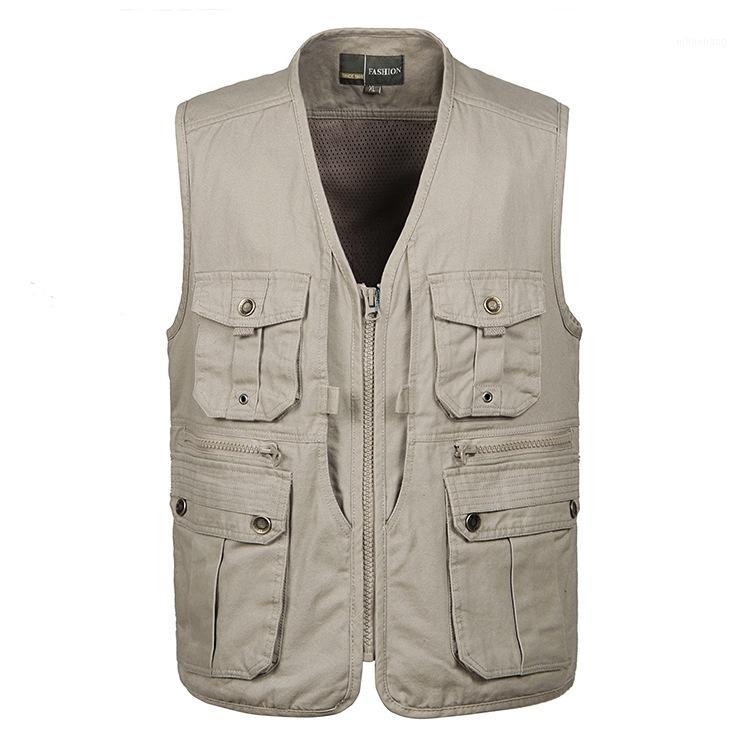 

Vest Man Cotton Multiple Bags Vest Brass Button Men's Wear Mens Tank Top Trench1, Beige