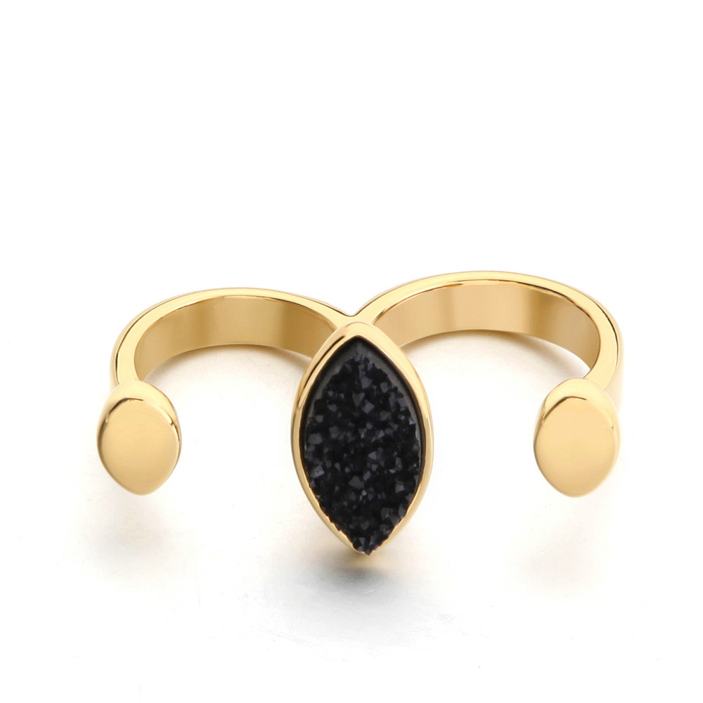 

VAROLE New Arrival Punk Two Fingers Rings Personality Hip Hop Copper Knuckles Fashion black crystal zircon Ring for Women Jewelry