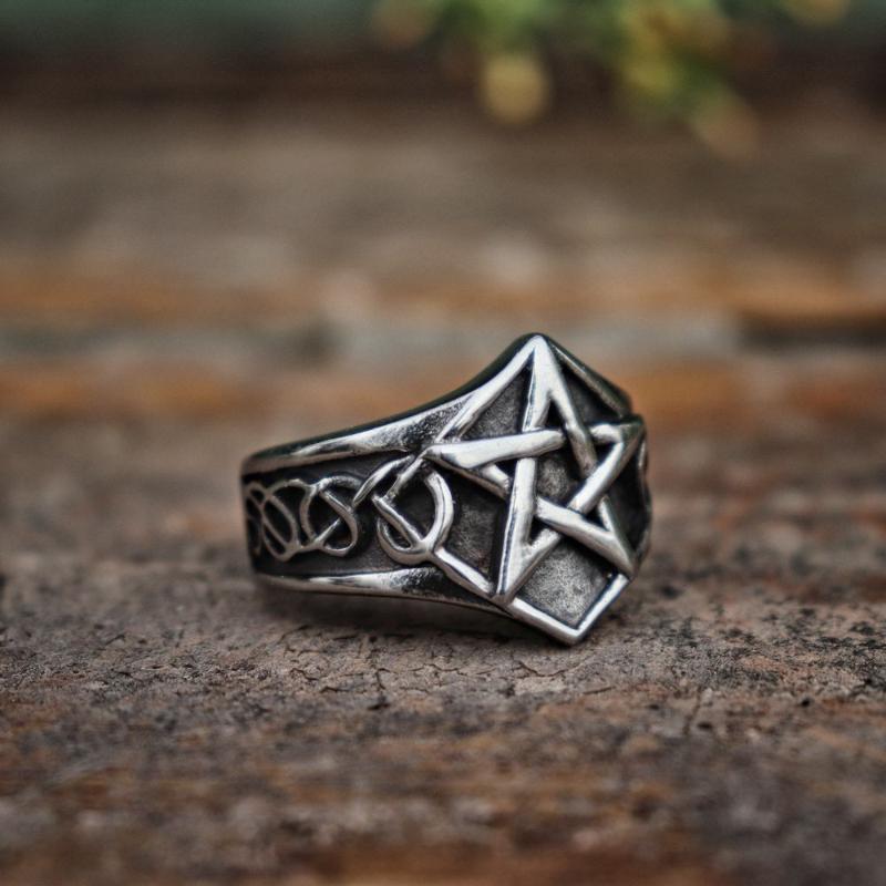

Gothic Celtics Knot 316L Stainless Steel Ring Pagan Pentagram Star Rings Men's Women Fashion Biker Jewelry Gift