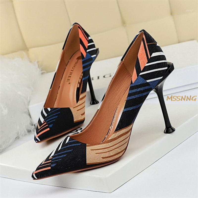 

2020 Spring Luxury Women Super High Heels Pointed Toe Suede High Heels Fashion Mixed Color Thin Heel Party Women's Pumps1, White