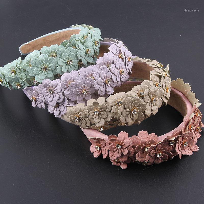 

Fashion Temperament Leather Flowers Inlaid Rhinestone Headbands Ladies Prom Travel Personality Hair Accessories 863 Clips & Barrettes, Golden;silver