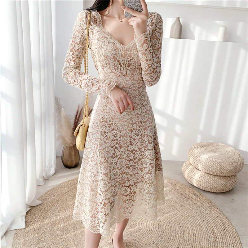 

2021 New Vintage Female Spring Lace with Cleavage on Dress Midi Long Pure Thin Empire Formal Ol Party Dresses 73VW, Beige