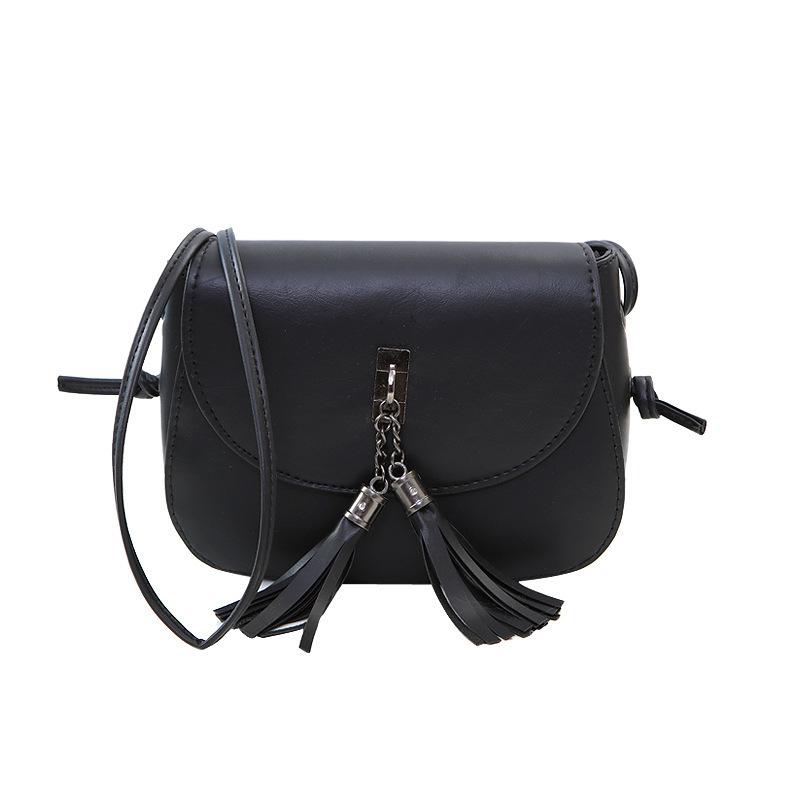 

2020 Mini Women Messenger Bags Pu Leather Women Shoulder Bag Tassel Solid Clutches Chain Crossbody Bags Tote, Black1