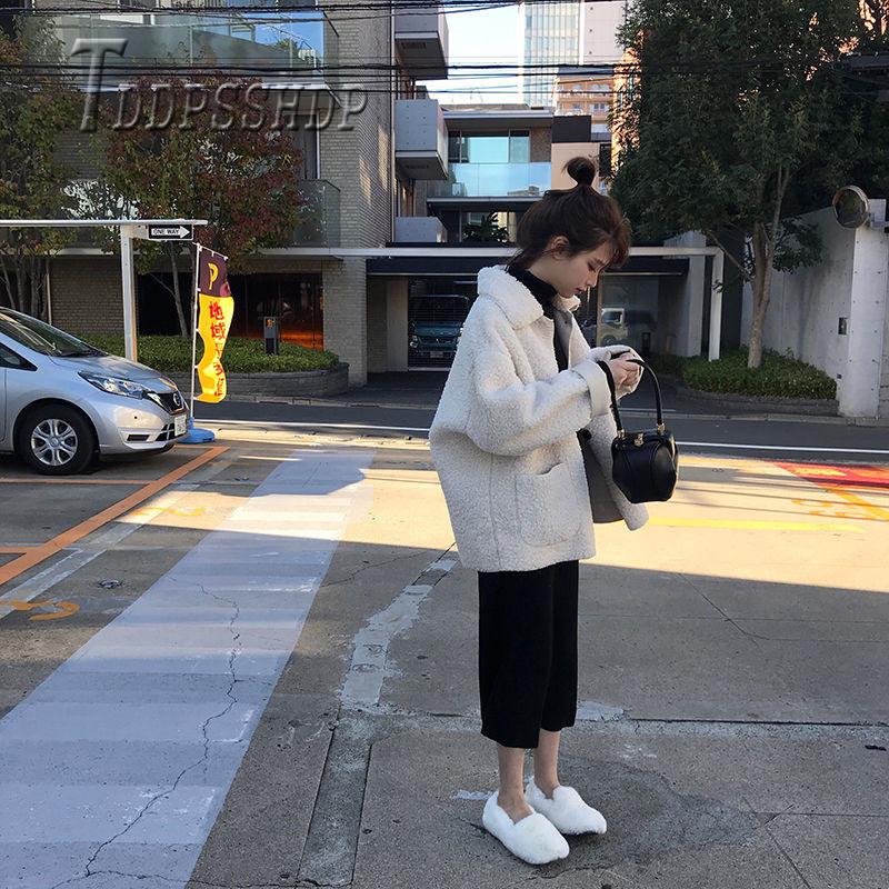 

2020 Winter Lambswool Korean Loose Pure Color Women Coat Pocket Lapel Female Jacket, Beige