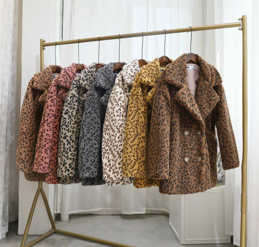 

MONMOIRA 2019 Winter Leopard Faux Fur Coats Women Outwear Thick Oversized Teddy Coats Ladies fur And Jackets cwf0207-51, Beige