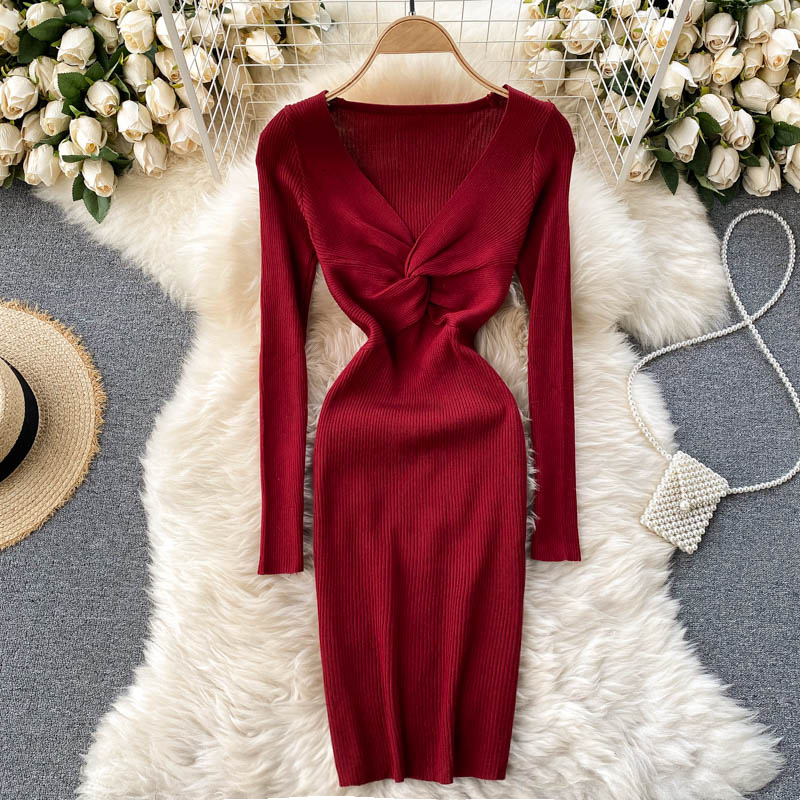 

2021 New Female singiny dressed in knitted pencils winter long sleeve, elastic thin jumper warm nightgown SH5L, Red