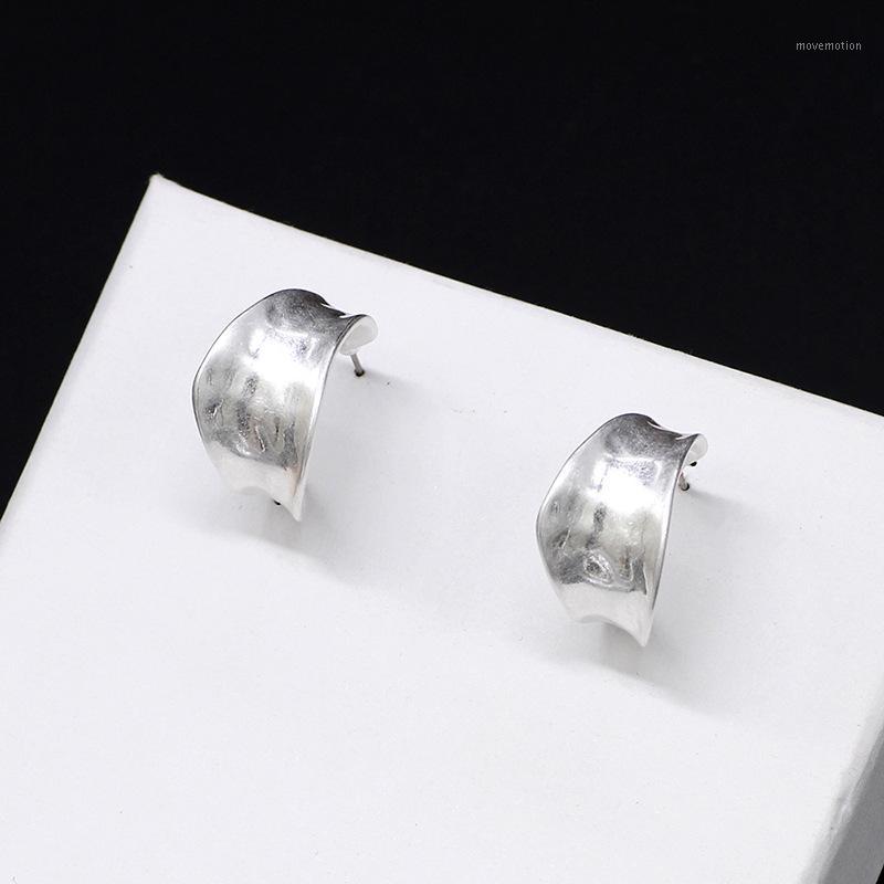 

Fashion Woman Hoop Earrings Classic Geometric C Shaped Earrings For Women Hypoallergenic jewellery HK1151