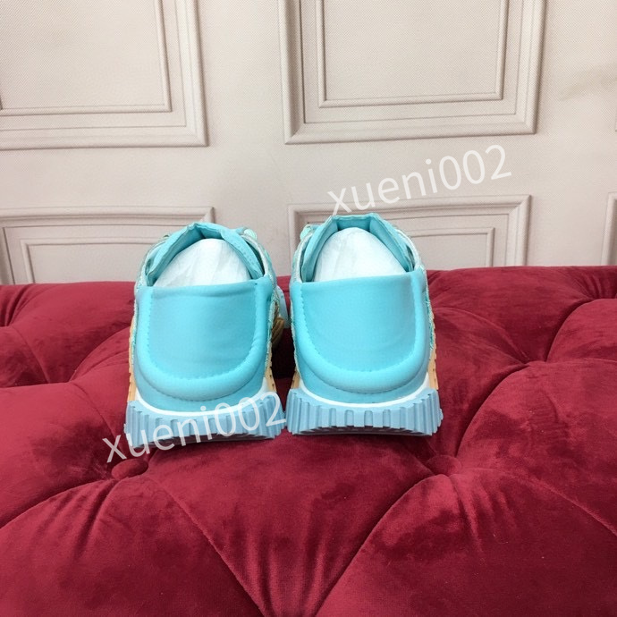 

clear sole triple s casual old dad shoes boots men women luxury designers platform 17FW paris sneakers vintage crystal bottom triple-s hc200907, 01