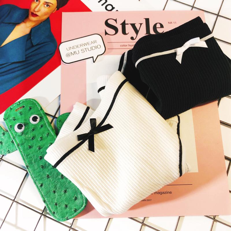 

Women underwear sexy lingerie Solid Color Black/White comfortable Sports youth Mid-Waist Briefs Young girl Cotton panties women