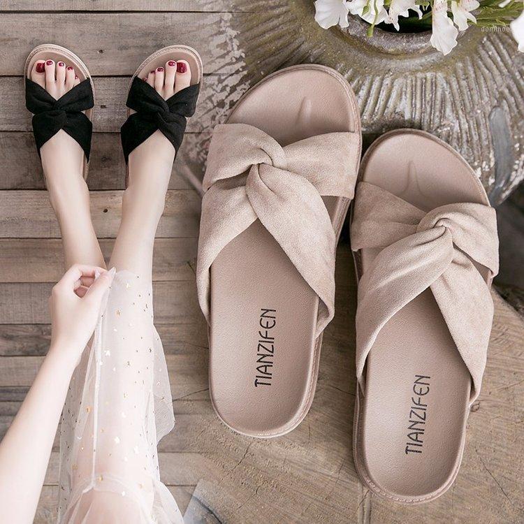 

2020 spring and summer new fashion large size slippers female thick bottom beach sandals wild comfortable non-slip bottom1, Beige
