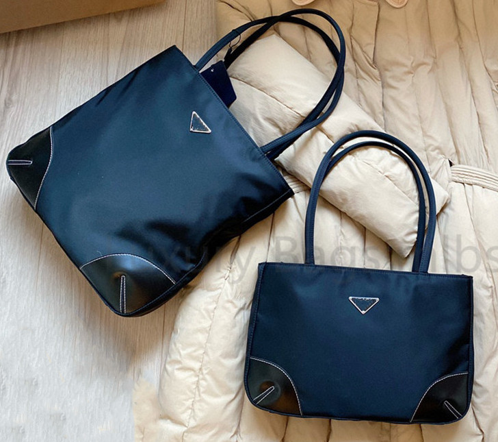 

2021 Best Designer Luxury Shoulder Bags high quality nylon Handbags Bestselling wallet women bags men Tote Crossbody bag purses Medieval bag, No bags