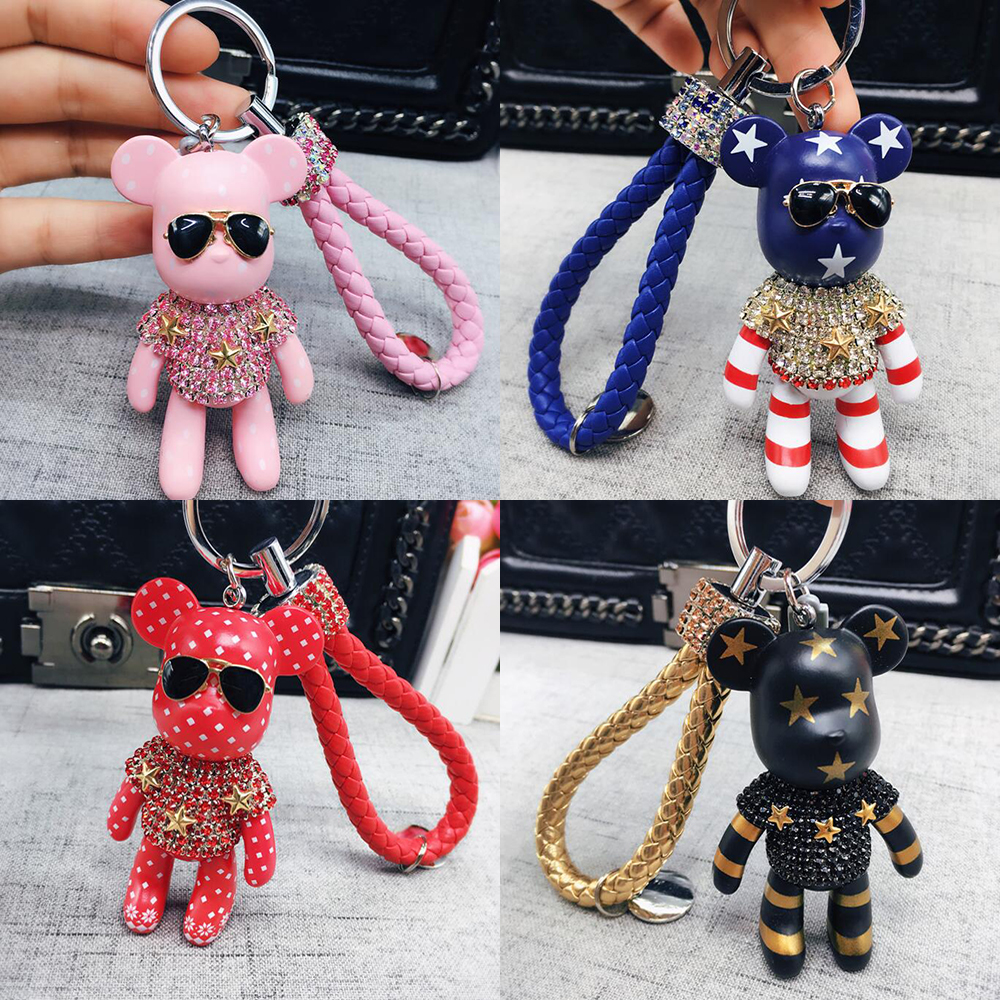 

Designer Cartoon Bear Keychain Fashion Bear Sunglasses Keyring Pendant Car Chain Charm Crystal Trinket Gifts Accessories
