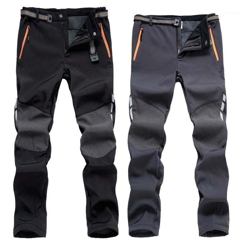 

Men's Winter Hiking Pants Men Warm Fleece Softshell Trousers Outdoor Sports Thick Skiing Waterproof Pants1, Black