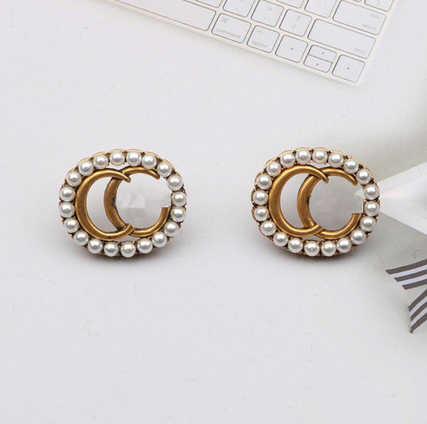 

Simple 18K Gold Plated Luxury Brand Designers Double Letters Stud Clip Geometric Famous Women Round Crystal Rhinestone Pearl Earring Wedding Party Jewerlry