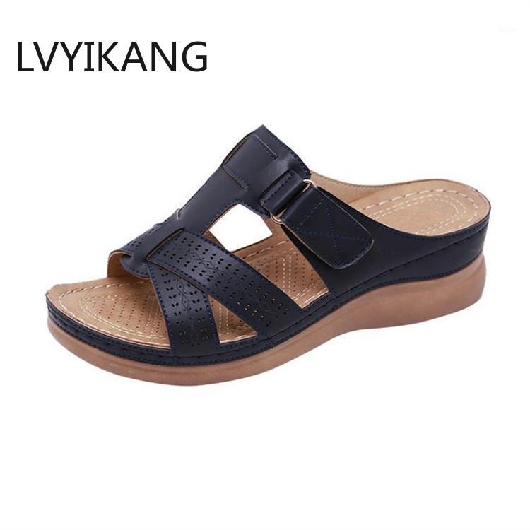 

2020 New Summer Comfortable Sandals Female Sandals Car Line Wear-resistant Anti-slip Large Size Retro Wedge With Thick Bottom1, Red