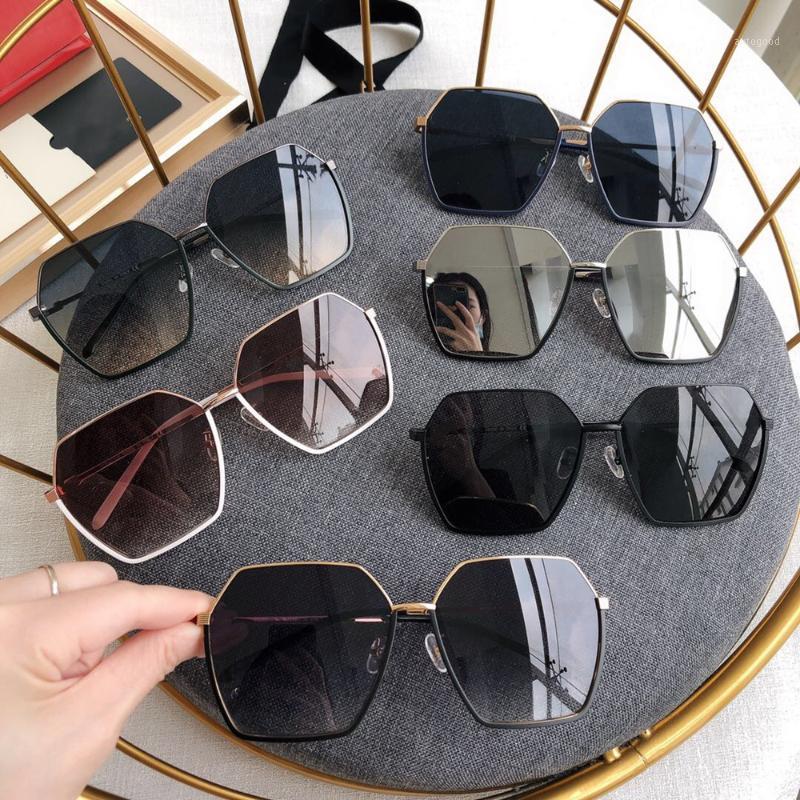 

Sunglasses Brand Designer Women's Polygonal Lens Fashion Women Big Personality Half -Side Frame1