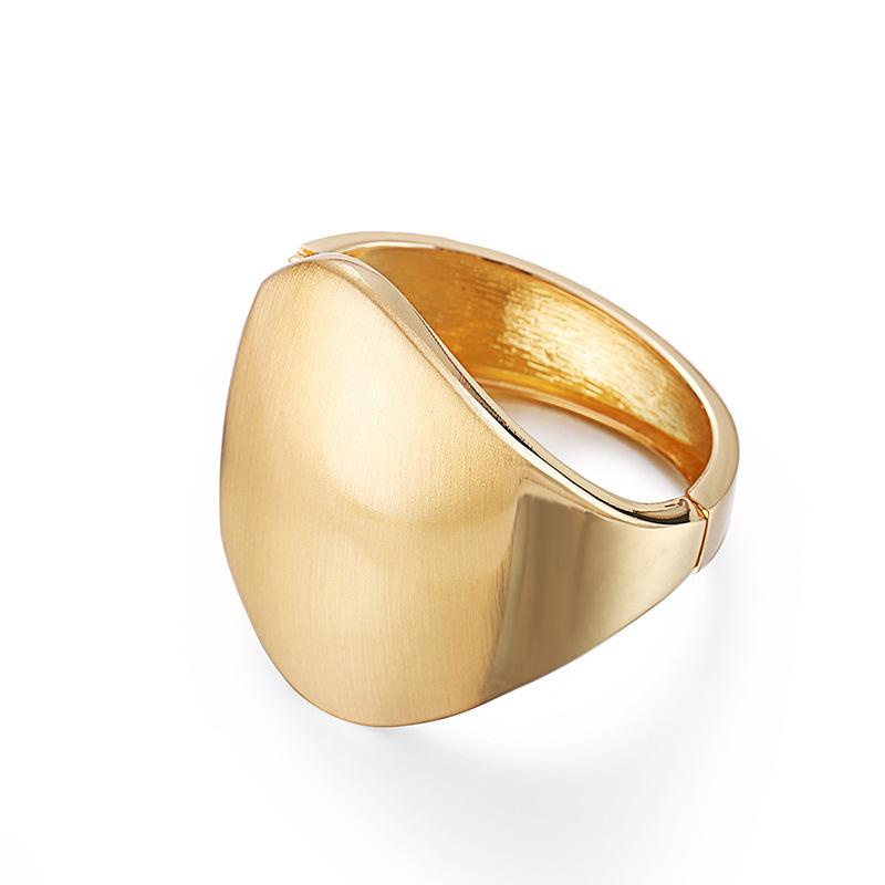 

Wide Alloy Jewelry Fashion Irregular bracelets & bangles Gold color plated Exaggerate Punk bracelet femme