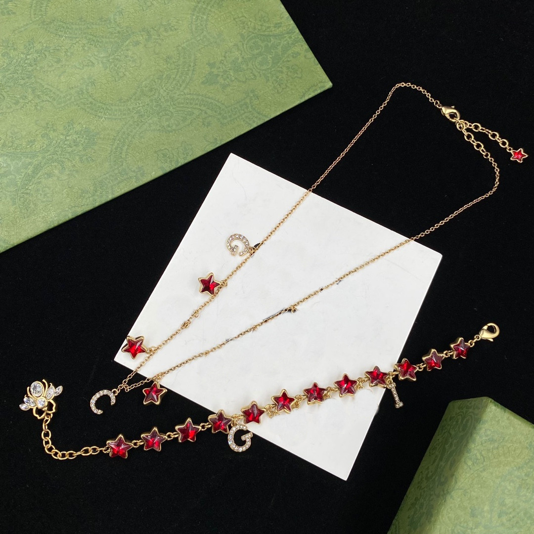 

Top Luxury Designer Necklace for Woaman Diamond Star Design Products Brass Necklaces Fashion Jewelry Supply