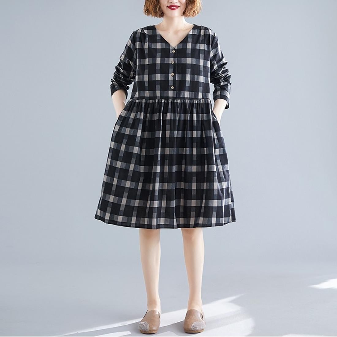 

Large Size Loose Looking Thin Western Style Mid-length Plaid Dress