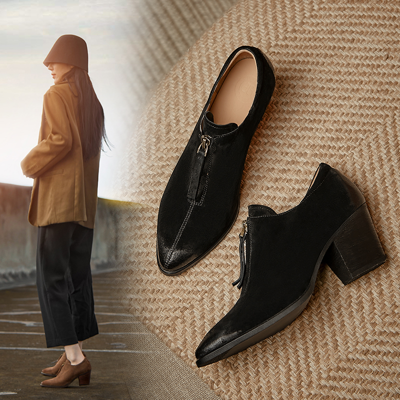 

2021 Hot Woman Pumps Plus Size 22-26cm Upper + Classical Pig Skin Lining Pointed to Toe Nubuck 2 Colour RINB, Black