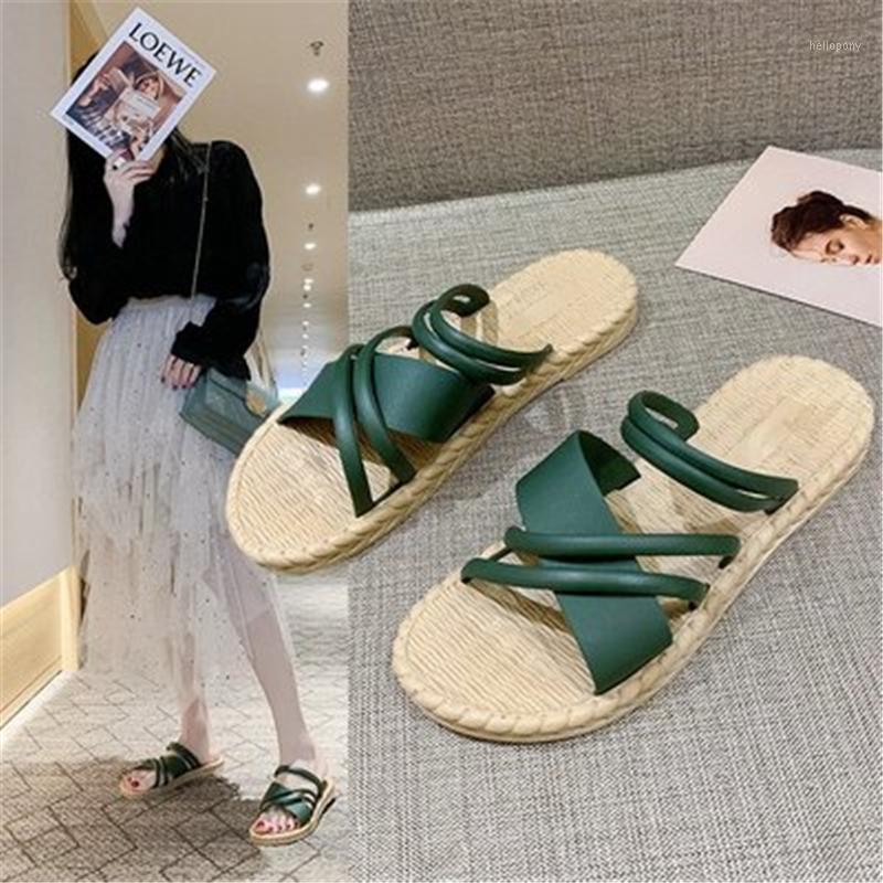 

Beach sandals, women can wear the seaside wet water 2021 autumn new student versatile tide two wear sandals1, Black