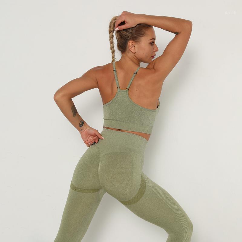 

Seamless Knitted Yoga Set Gym Clothing Leggings Set Moisture Wicking Yoga Pants Sports Fitness Bra Sexy Show Hip Female Leggings1, Blue