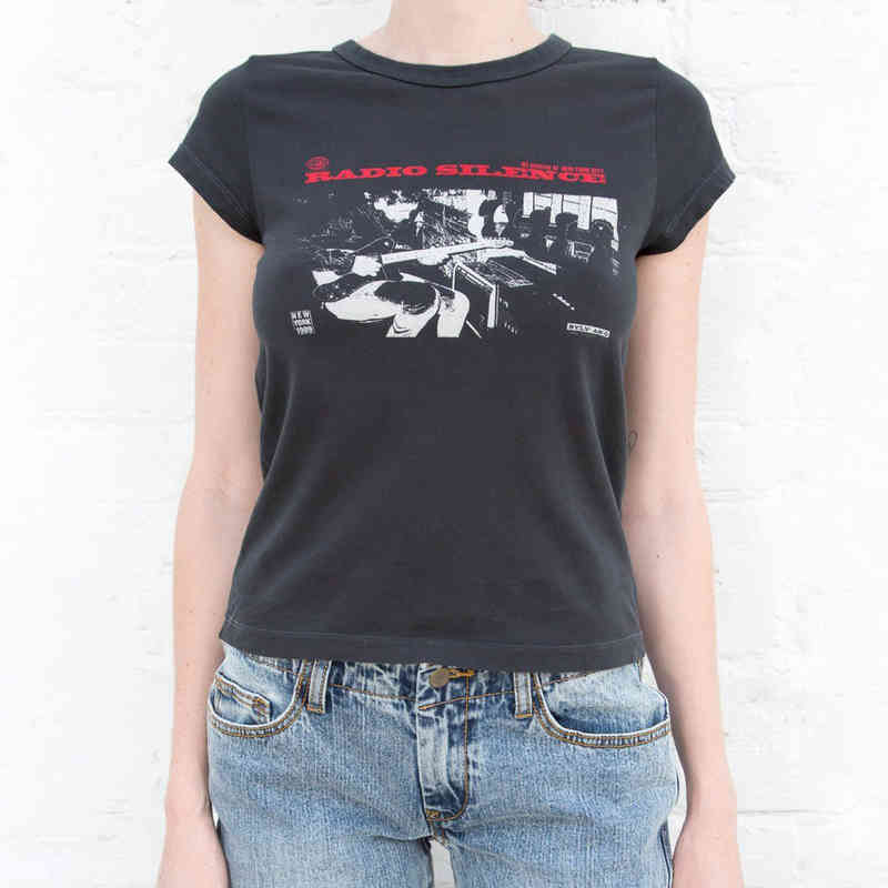 

Vintage Classic Rock Graphic T Shirt Women Summer Round Neck Short Sleeve Cotton T Shirt Femme Casual Streetwear Y2k Tops, White