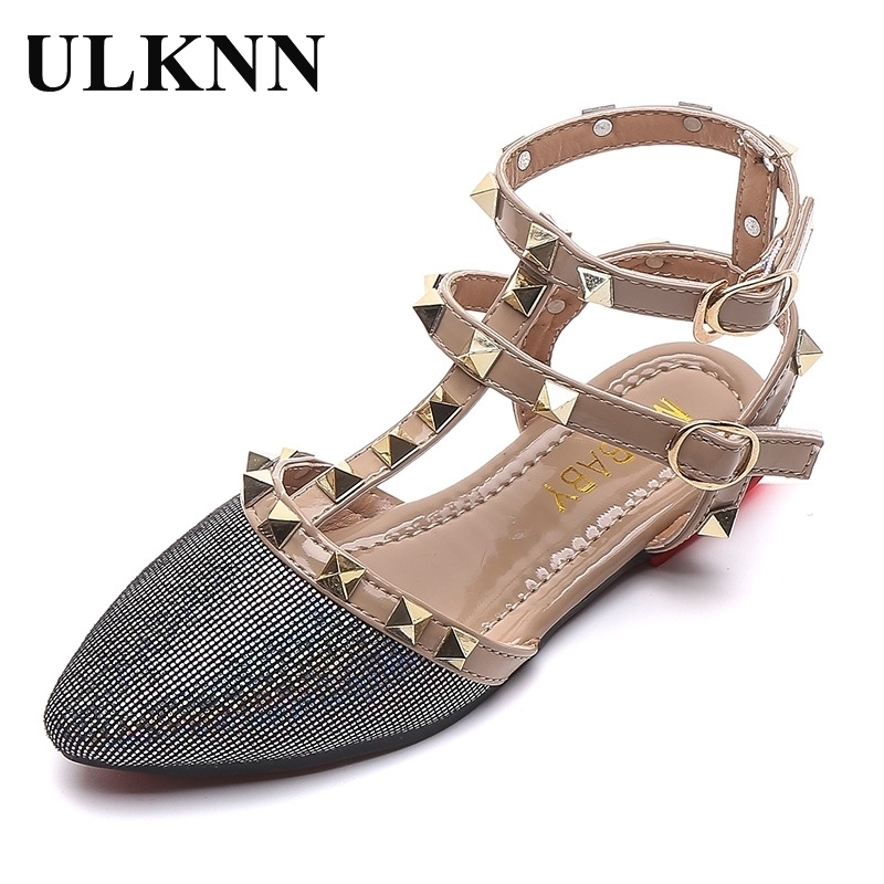 

Studded Children's ULKNN Summer New Girls Korean-Style Roman 2020 Perforated Soft-Sole Princess Shoes Baotou Sandals, Gold