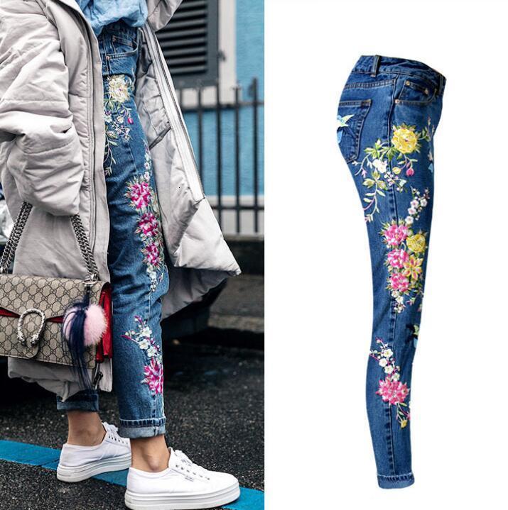 

Vintage Mother Floral Design Pocket Embroidered for Ladies Boyfriend High Waist Brim Pants 194i, Blue