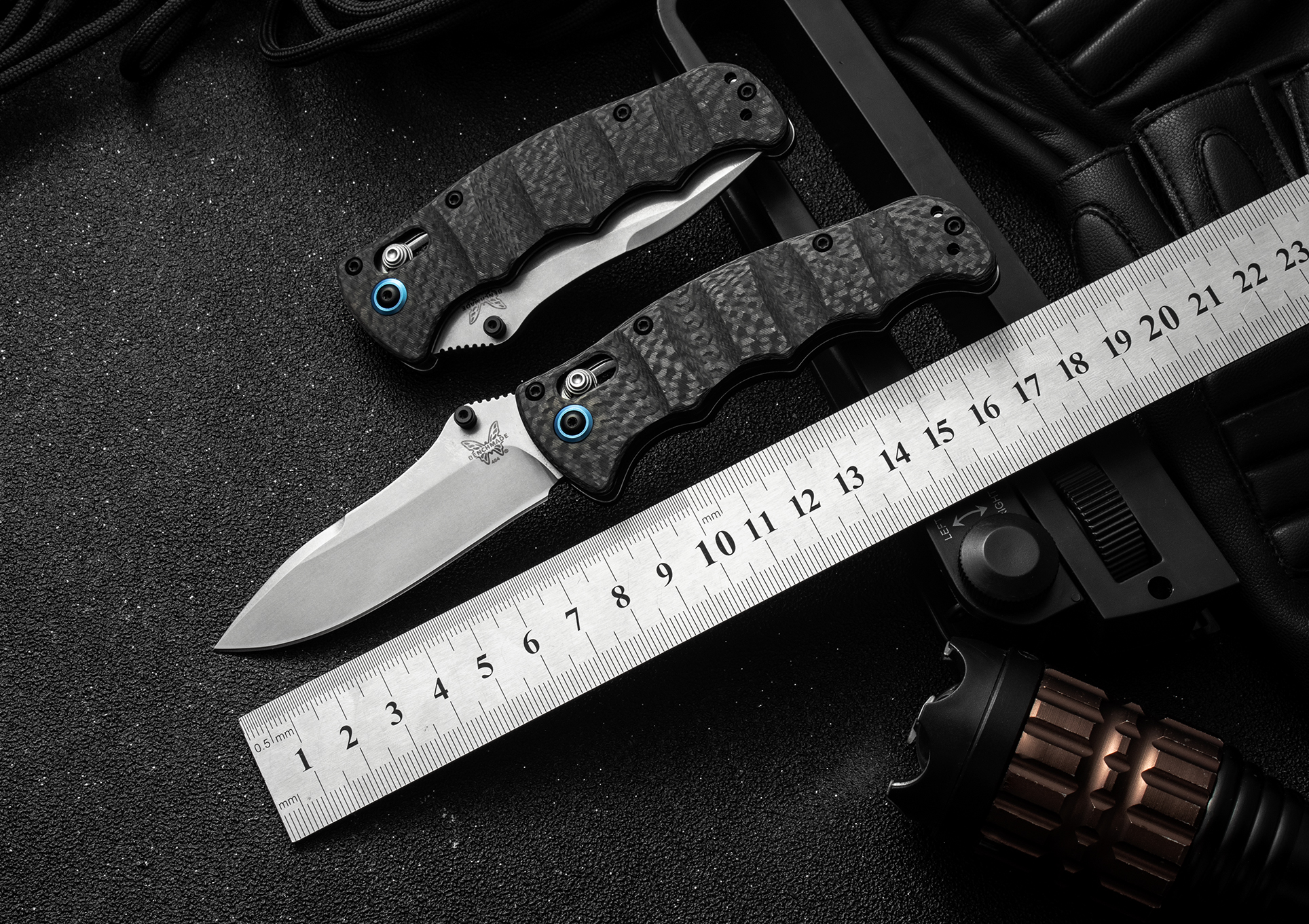

BENCHMADE 484S-1 Nakamura AXIS Lock Folding knife M390 Blade carbon fiber Handle Camping outdoor self-defense life-saving knives EDC Tool
