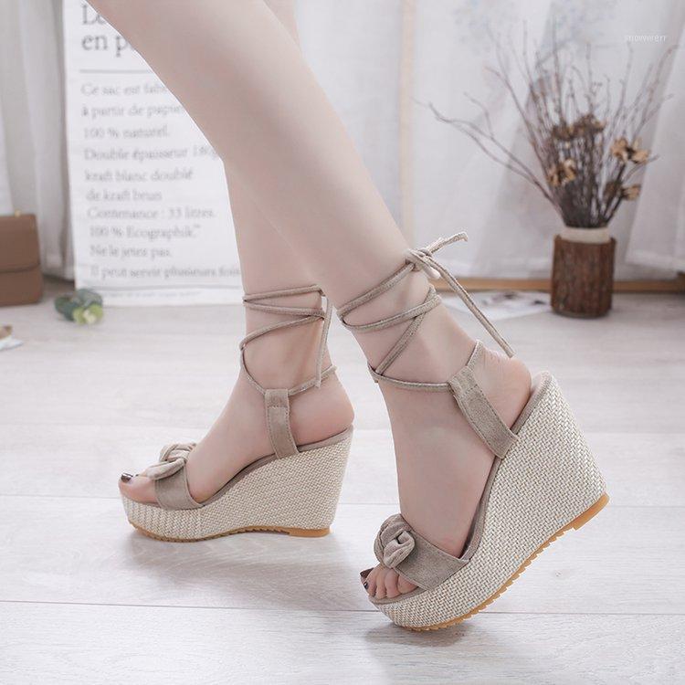 

2021 Korean version of the new wedge heel platform sponge cake platform open toe sandals women1, Beige