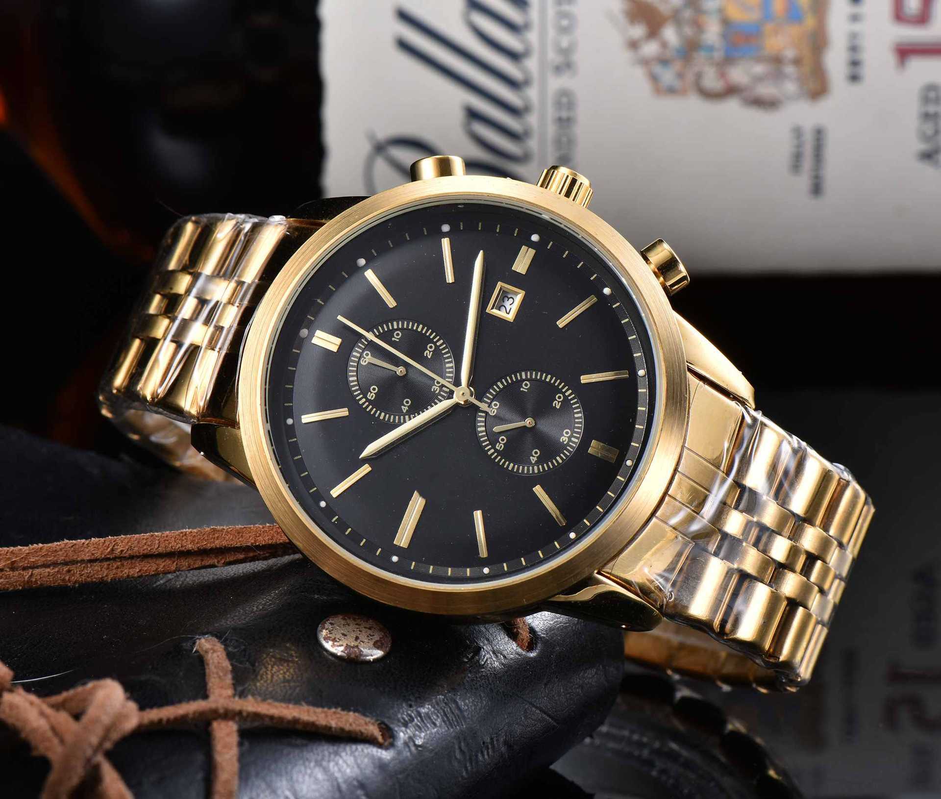 

2020 popular fashion leisure men's five pin quartz multifunction Watch