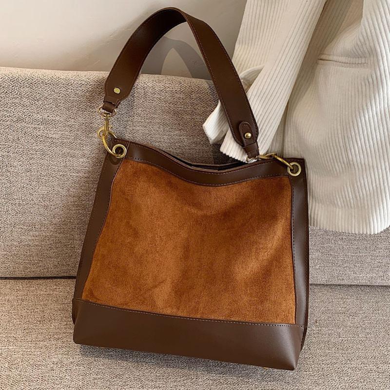 

Ins Big Capacity Female Tote Bag Handbags and Purses 2021 Winter Shopping Pack Women's Designer Large Shoulder Bag, Brown