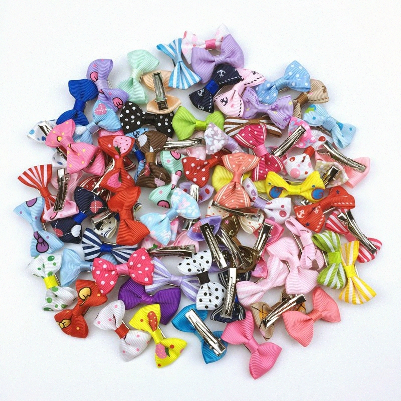 

100 pieces/lot) Cute Handmade Pet Hair Grooming Accessories 73 Colors Boutique Ribbon Dog Cat Hair Bows With Metal Clips M3Ah#