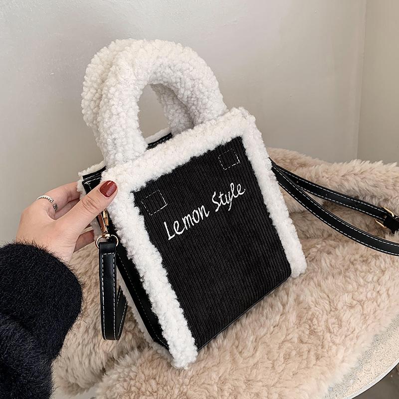 

Autumn/winter Lamb Plush Handbag New Corduroy Square Bag Female Wild Ins Single Shoulder Messenger Bag Width: 19cm, Black