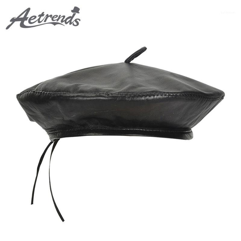 

[AETRENDS] Women's Berets Black Real Sheepskin Leather Beret Hats for Women Waterproof Flat Artist Hat Z-101001