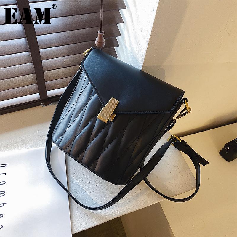

[EAM] Women New Bucket High Quality PU Leather Flap Personality All-match Crossbody Shoulder Bag Fashion Tide 2021 18A1086, Black
