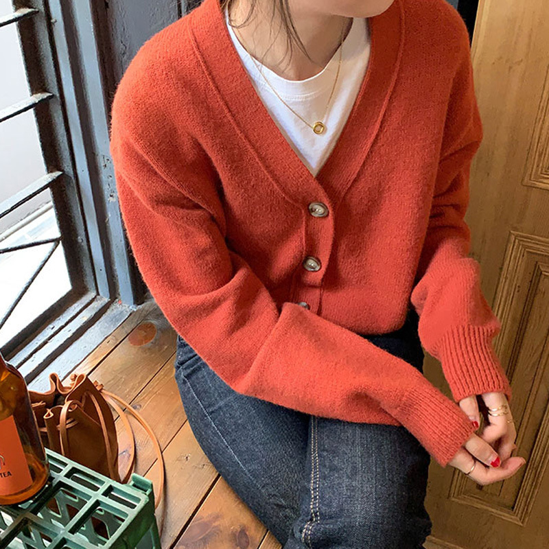 

2021 New 7 colour autumn Korean style cleavage v cardigan female sweater soft knitted tops (x1643 KJ28, Beige