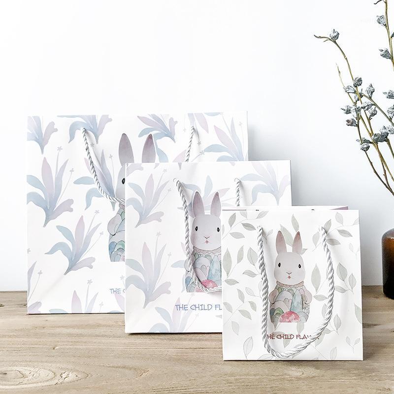 

10pcs/lot gift bag Children's birthday gift bags of cute creative paper bags for Festival Decoration Supplies1