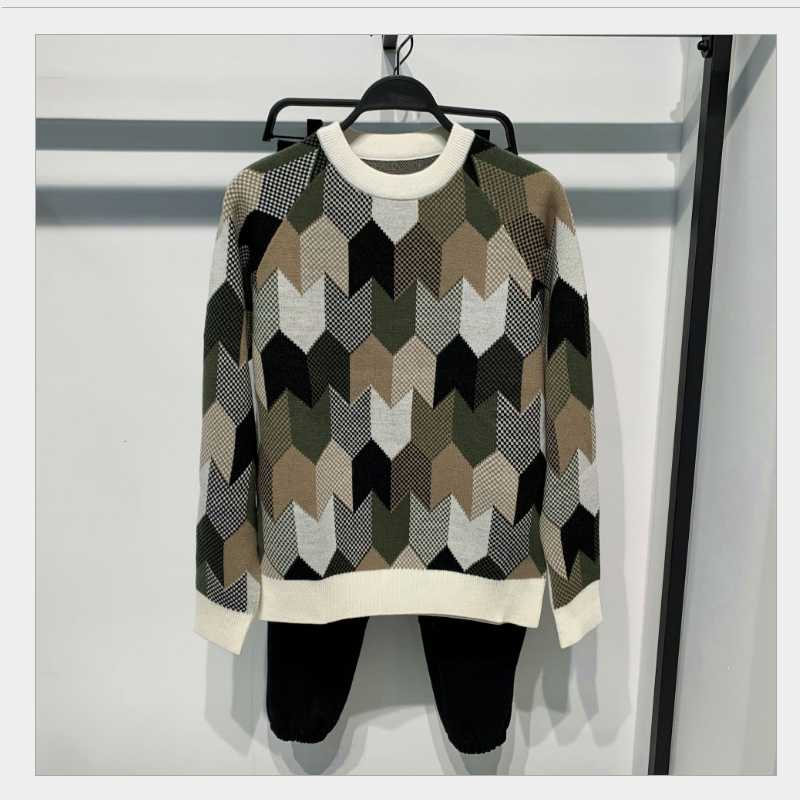 

Autumn and winter new men' jacquard color matching casual warm fashion sweater pullover round neck, Multi