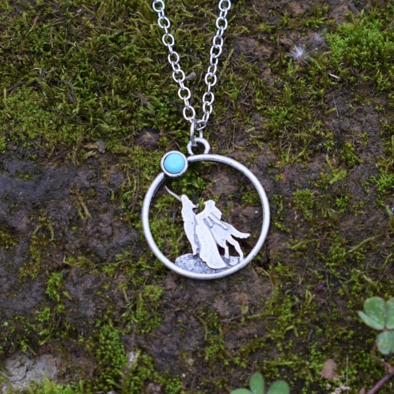 

Pendant Necklaces SanLan 1pcs Animal Wolf And Woman Howling At The Moon Necklace