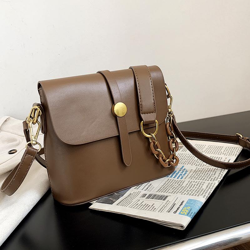 

VeryMe Ladies Square Bags With Soft Leather Chain Solid Color Simple Women's Handbag Retro Fashion Shoulder Messenger Pack Bolsa, Black