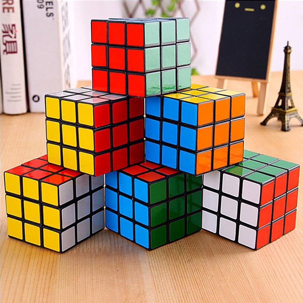

DHL Ship Intelligence toys Cyclone Boys Mini Finger 3x3 Speed Stickerless Finger Magic 3x3x3 Puzzles Toys wholesale
